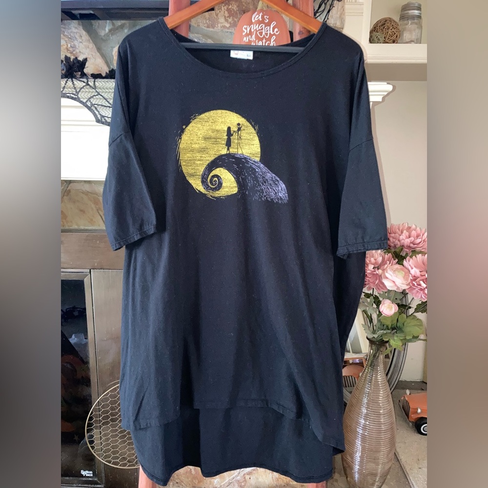 LuLaRoe XL Black Disney NBC Jack and Sally Irma Tunic Top